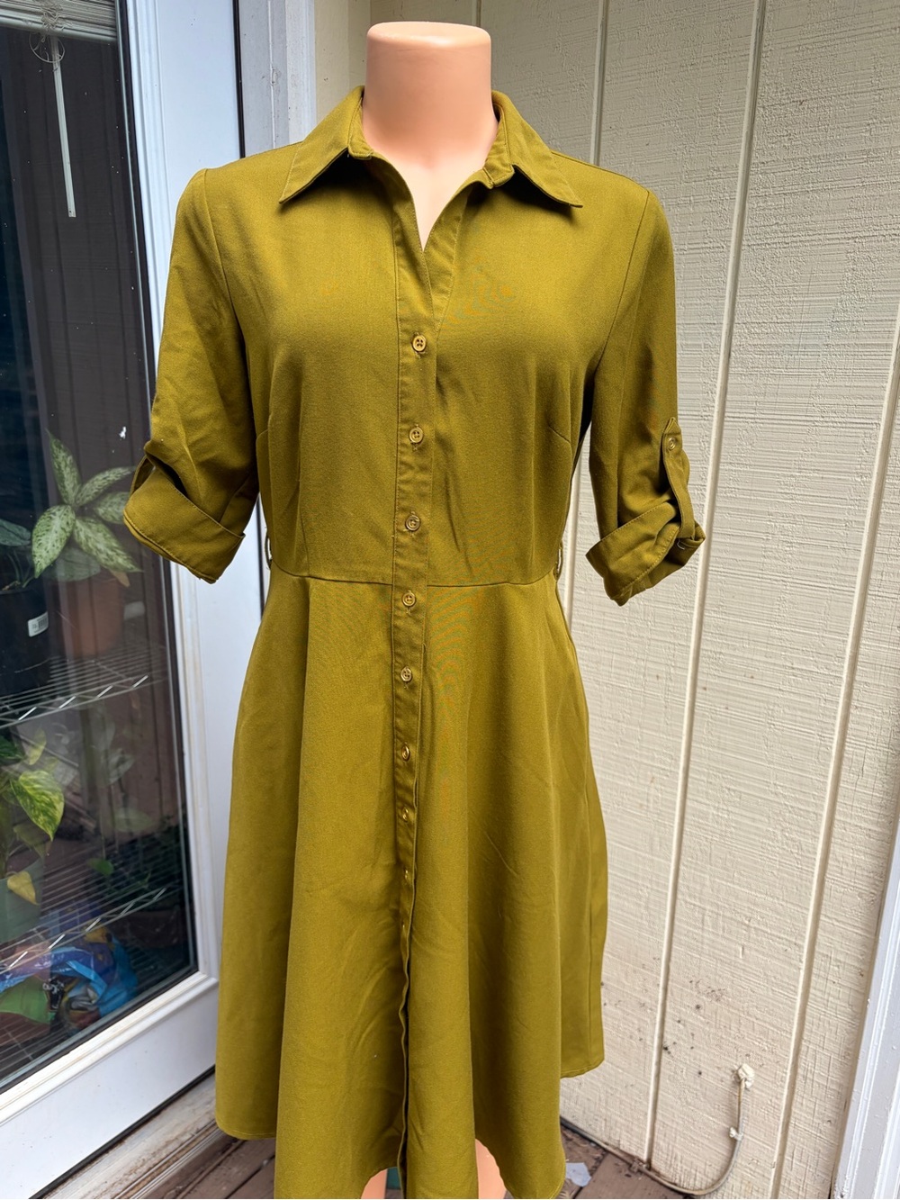 Sharagano Olive Green Button-Front Midi Dress